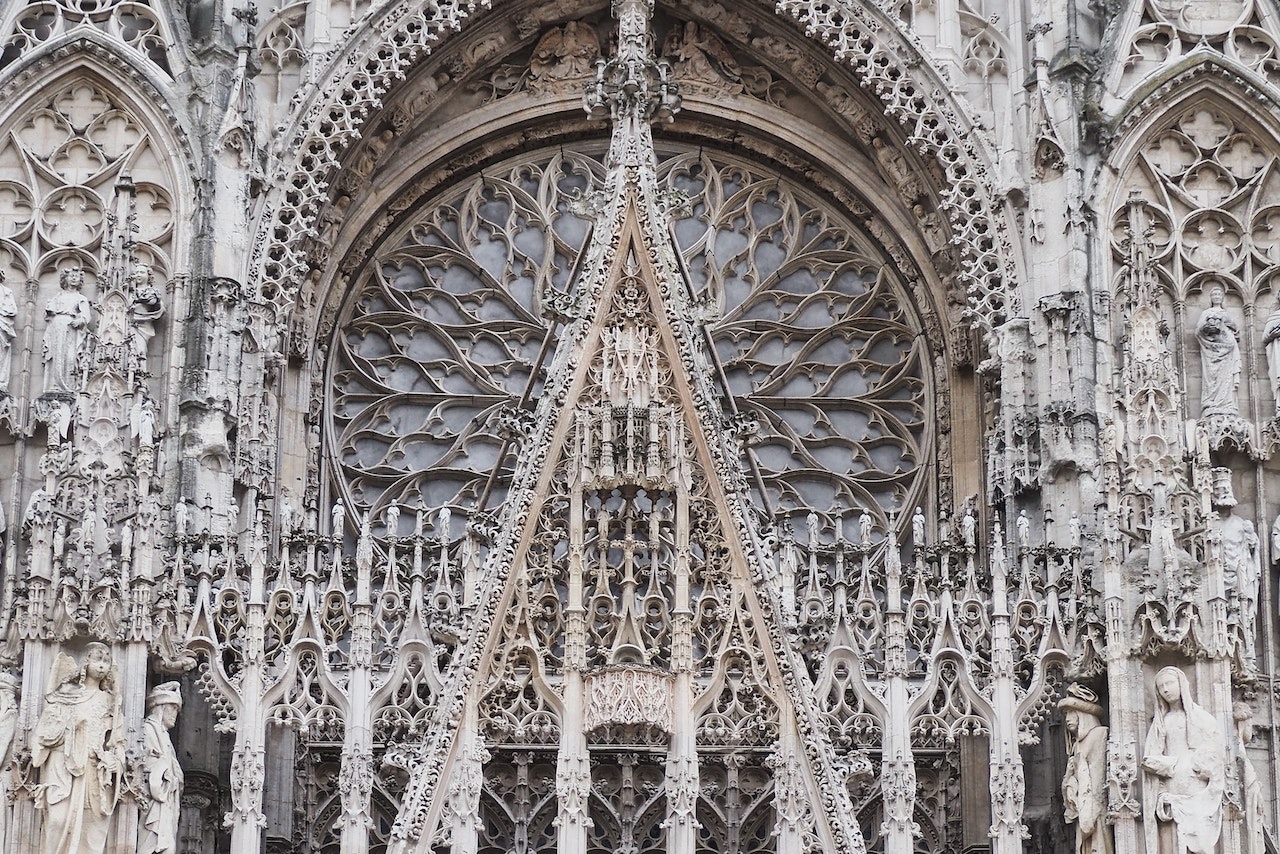 La cathédrale de Rouen : une histoire mouvementée
